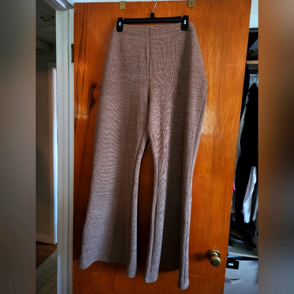 American eagle flares